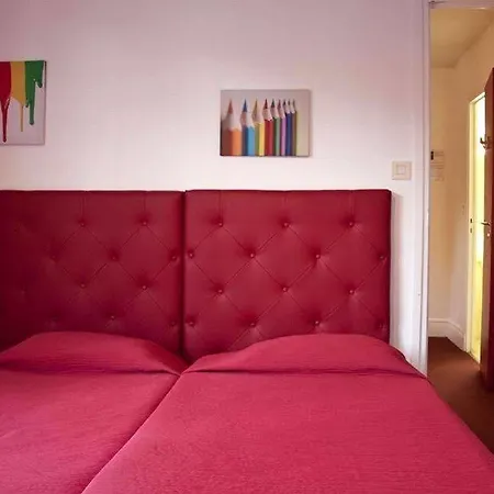 Logis Restaurant De La Poste 3* Pontgibaud